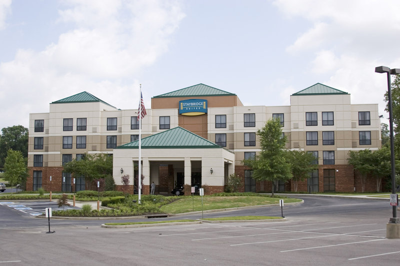 Exterior 3