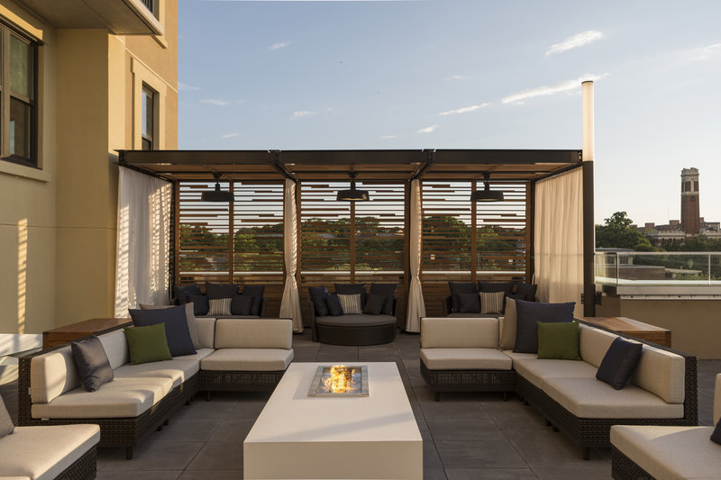 Hotel Feature