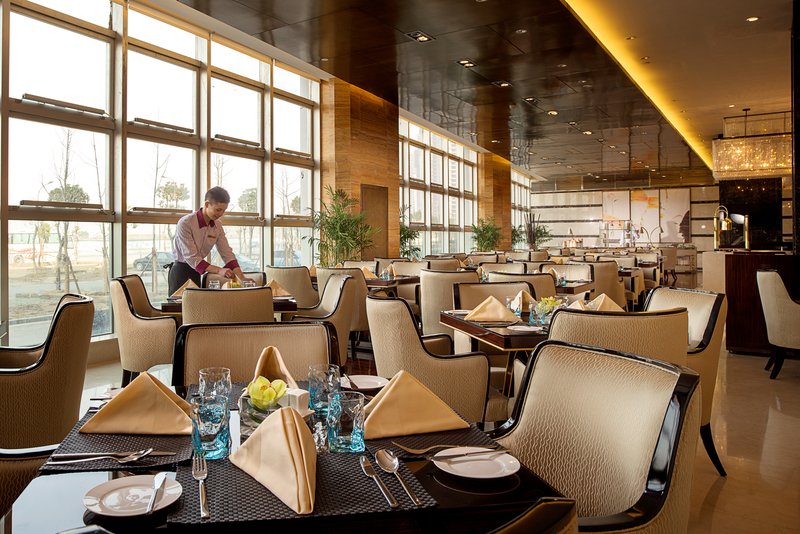 Guest Dining Lounge