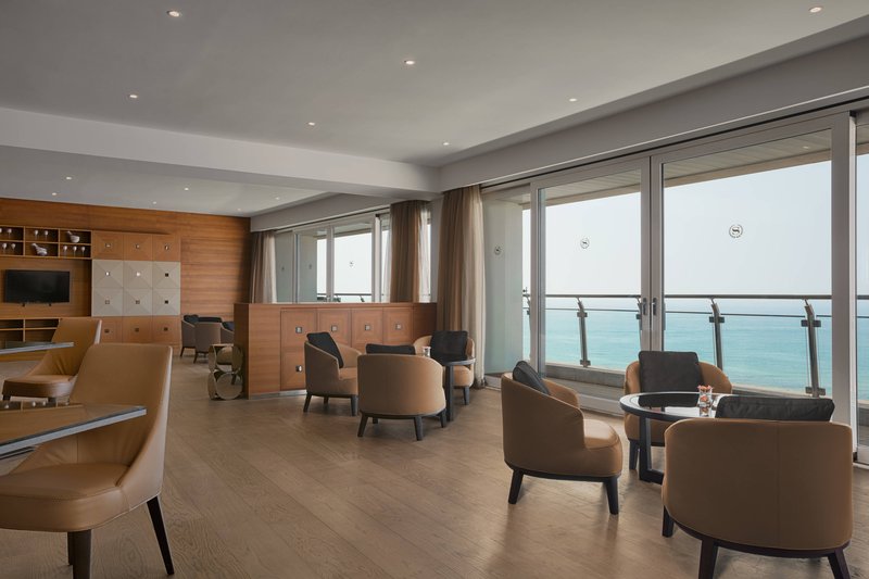 Club lounge