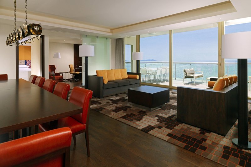 Presidential Suite - Living Room