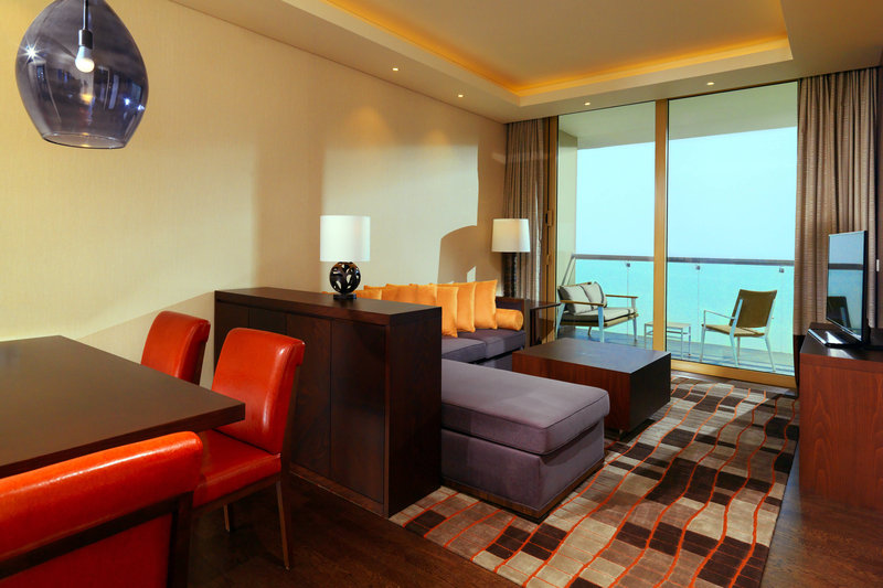 Grand Suite - Living Room