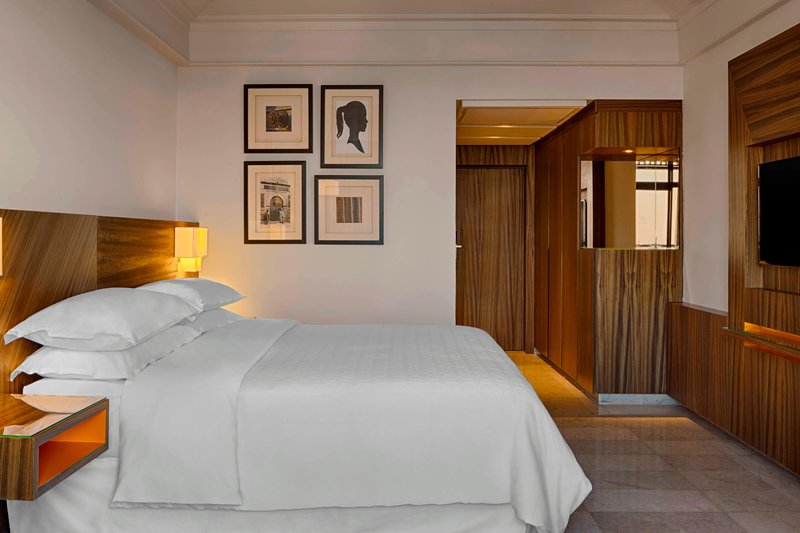 King Standard Superior Guest Room
