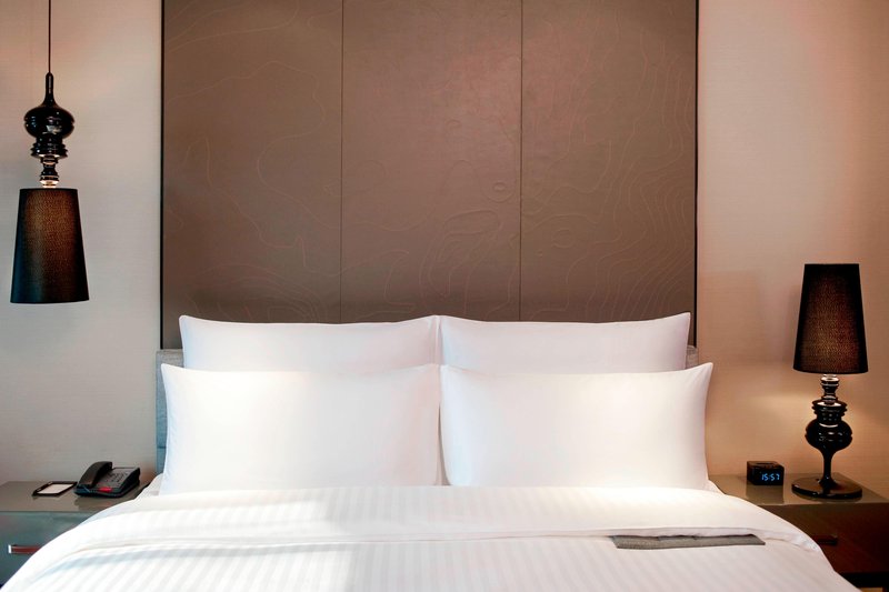 King Deluxe Guest Room