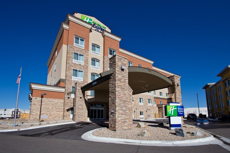 Holiday Inn Express and Suites Denver East Peoria Street Stapleton