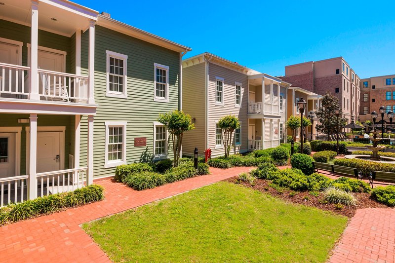 Courtyard Cottages