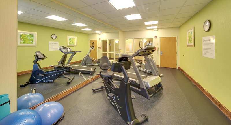 Take advantage of our 24/7 gym.