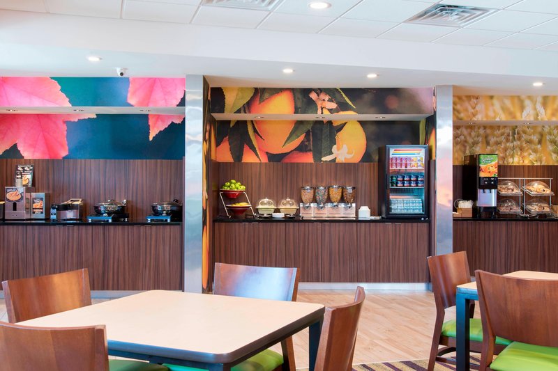 Breakfast Dining Area