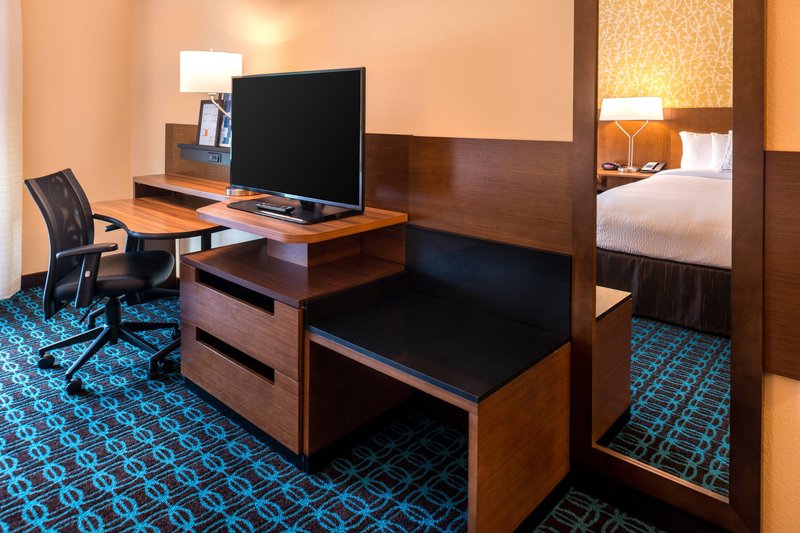 Queen/Queen Guest Room