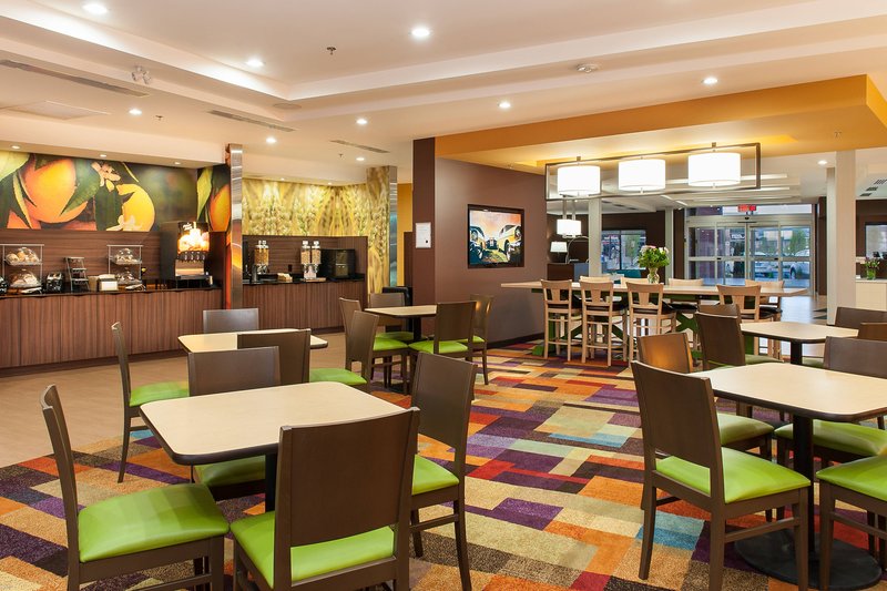 Breakfast Dining Area