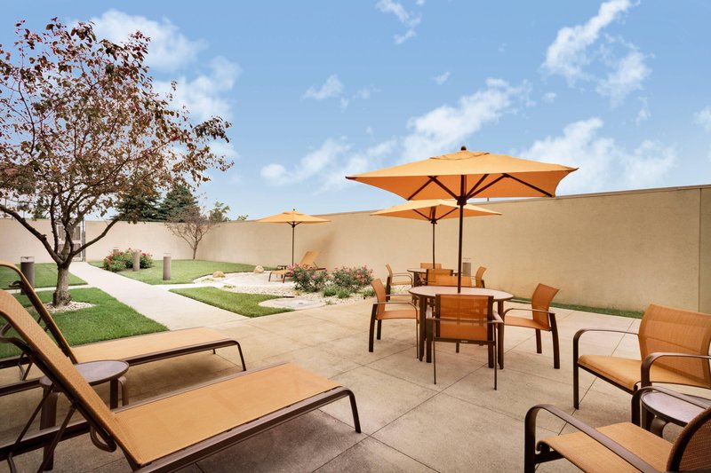 Outdoor Courtyard