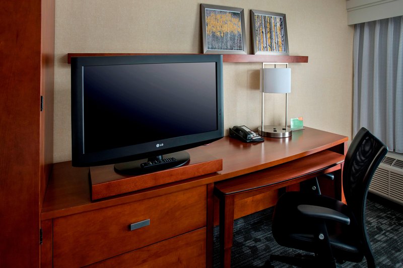 Guest Room Work Desk