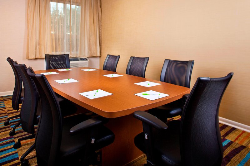 Hobby Meeting Room