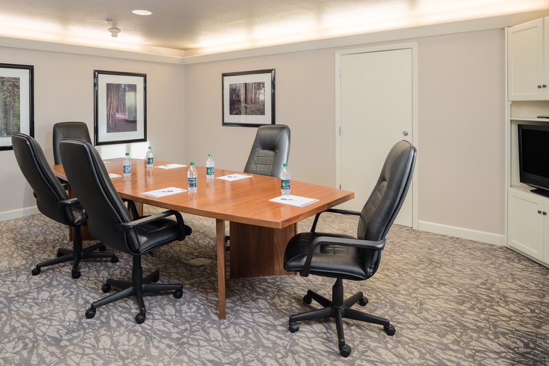 Host meetings in our Boardroom