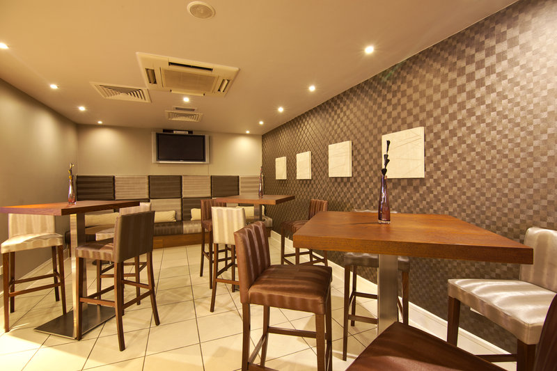 Lobby Bar