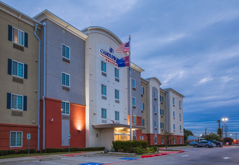 Take advantage of our location with easy access to everything.