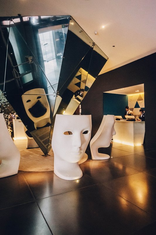 Welcome Desk