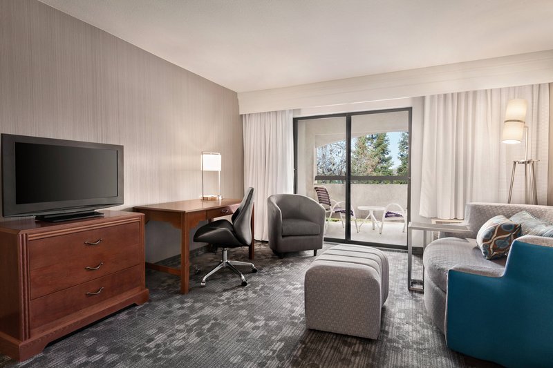 Suite Amenities