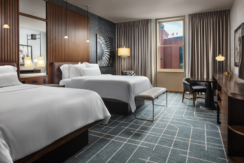 Queen/Queen Guest Room