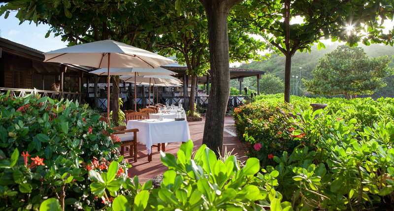 Restaurant Terrace Dining Hermitage Bay