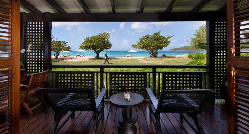 Suite Beachfront Veranda Hermitage Bay