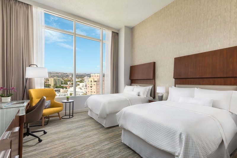 Double/Double Guest Room