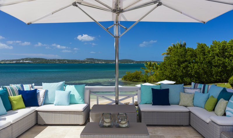 JBIPRBlue Pelican Outdoor Living