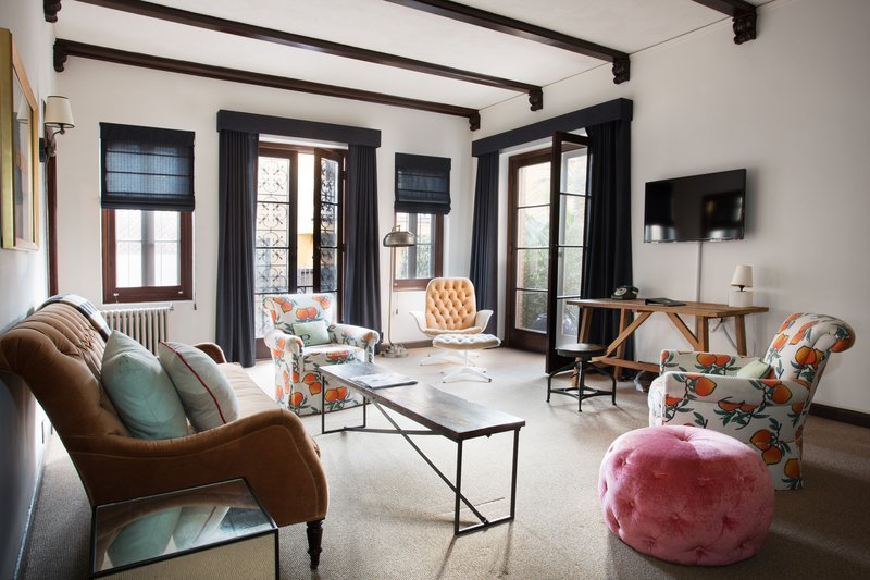 Pali Santa Monica Two Bedroom Residence Living Room