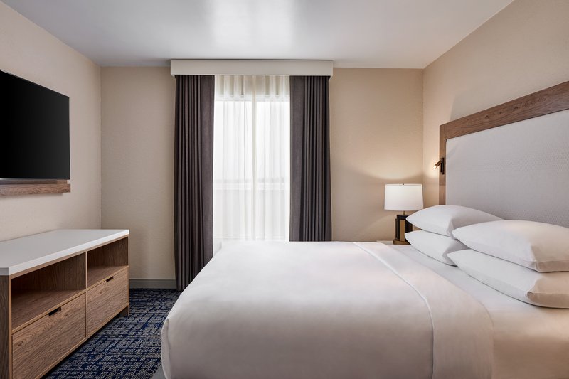 King Executive Suite