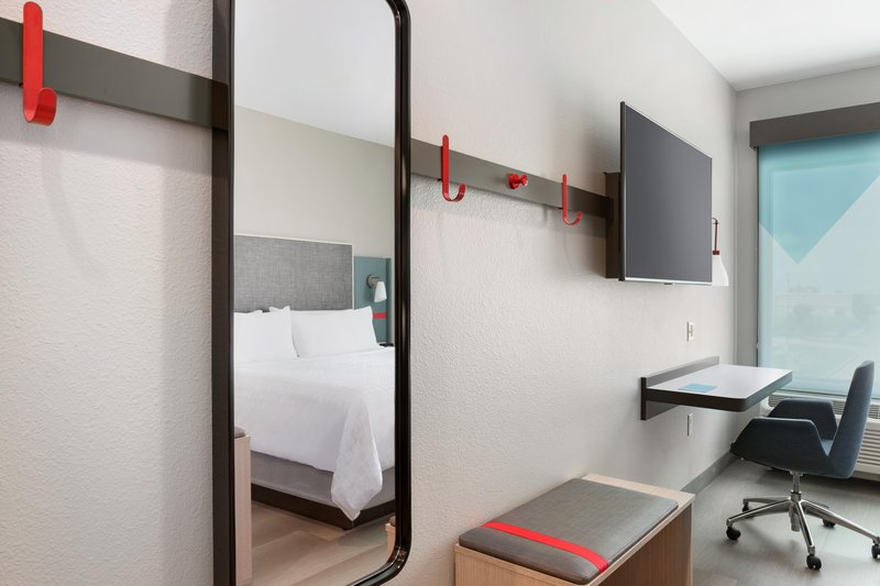 avid hotel Guestroom Detail