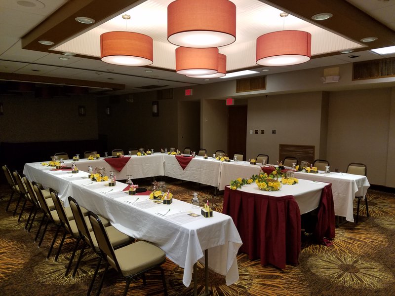 Green Mountain Room U-Shape Dinner Meeting