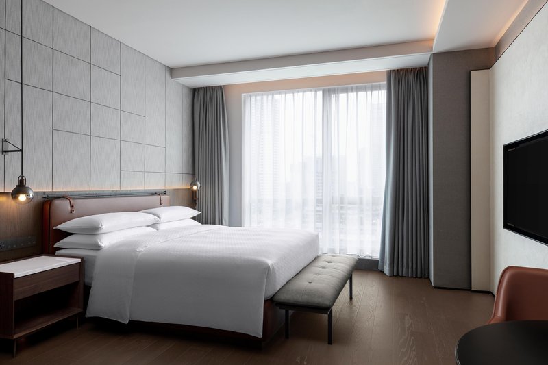Leisure Suite