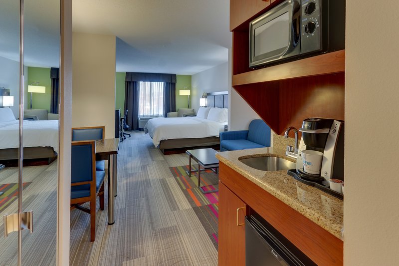 King Bed Guest Suite