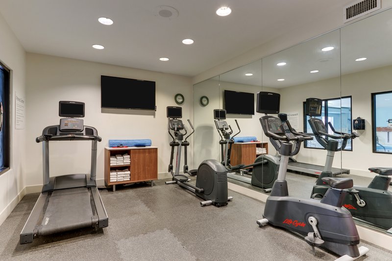 Keep your Exercise Routine alive while Traveling