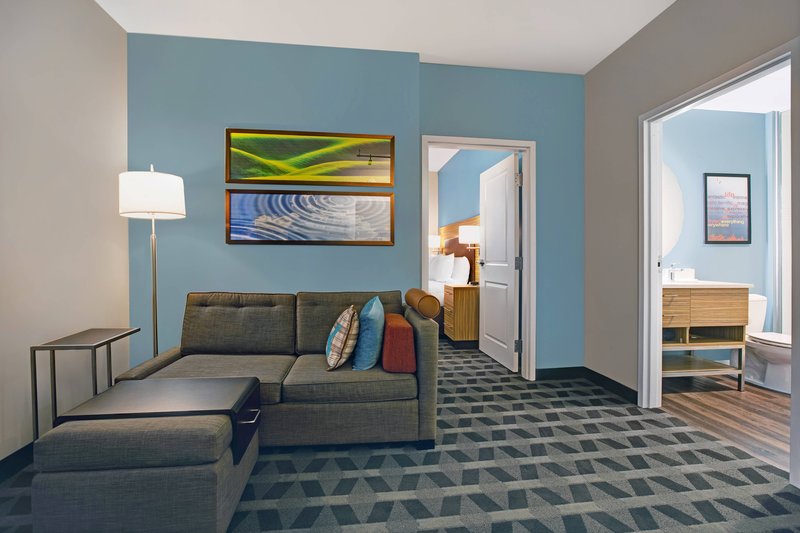 One-Bedroom Suite