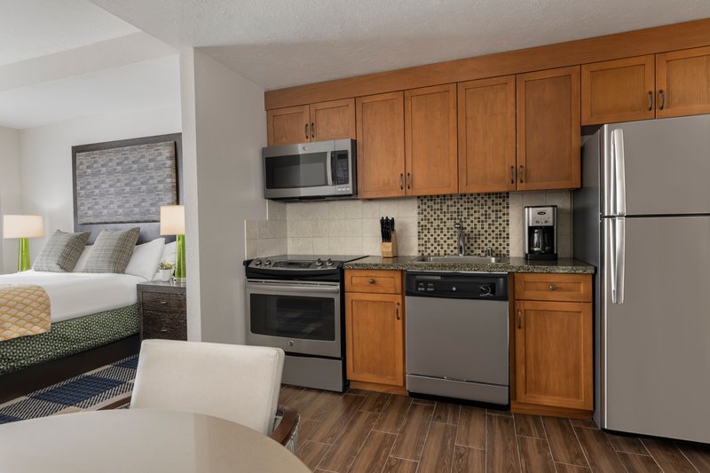 Studio Kitchen