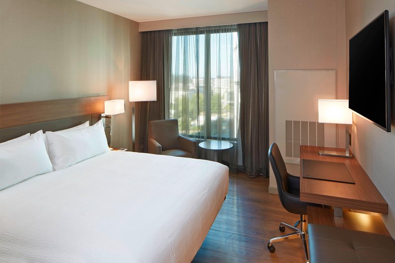 King Guest Room