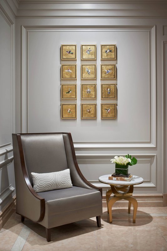 Lobby - Seating Area