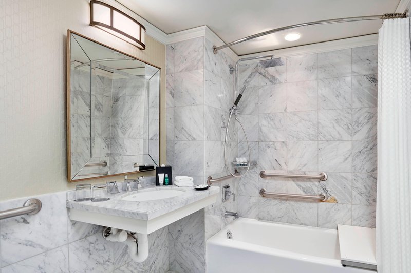 Accessible Bathroom - Tub