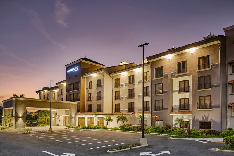 Hotel Facade