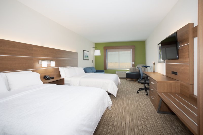 2 Queen Beds Suite