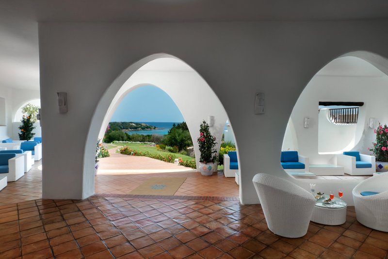Lobby Terrace