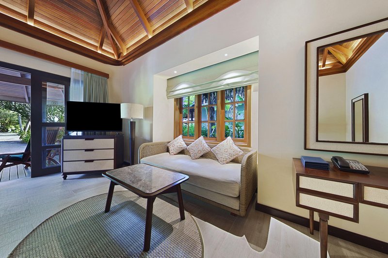 Island Cottage, Bedroom